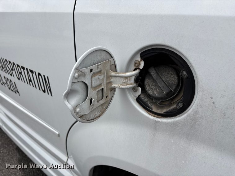 image for item FG0159 2015 Dodge Grand Caravan handicap accessible van