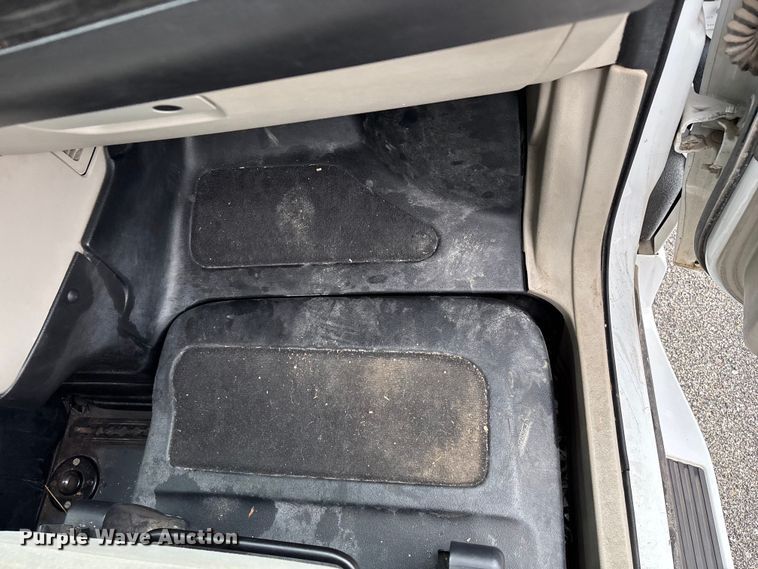 image for item FG0159 2015 Dodge Grand Caravan handicap accessible van