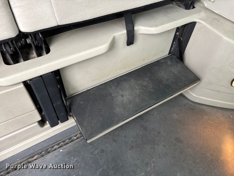 image for item FG0159 2015 Dodge Grand Caravan handicap accessible van