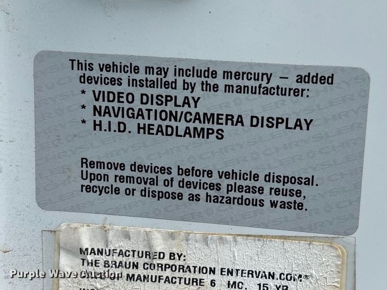 image for item FG0159 2015 Dodge Grand Caravan handicap accessible van