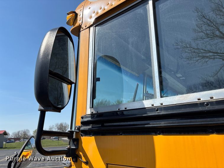 image for item FG0162 2007 Blue Bird All American school bus
