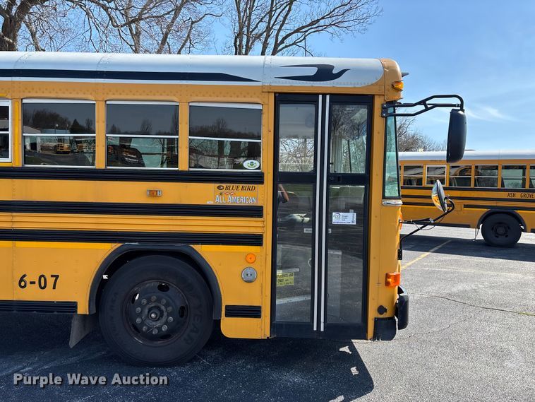 image for item FG0162 2007 Blue Bird All American school bus