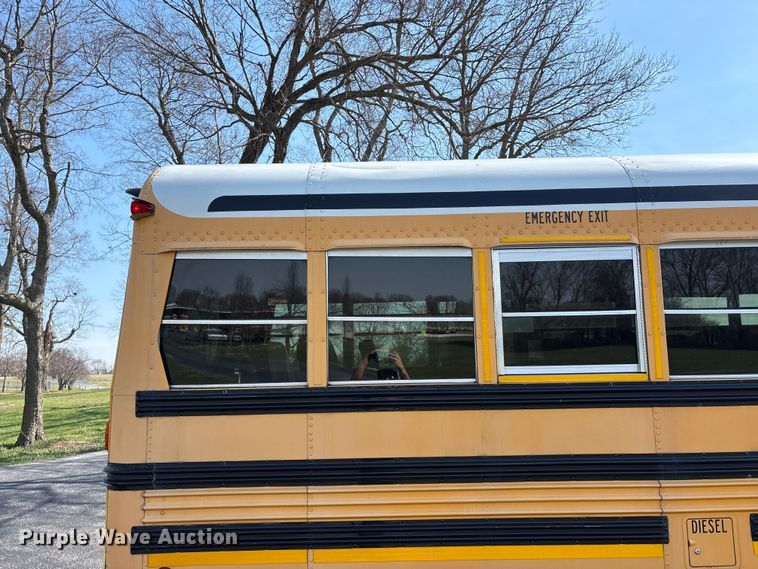 image for item FG0162 2007 Blue Bird All American school bus