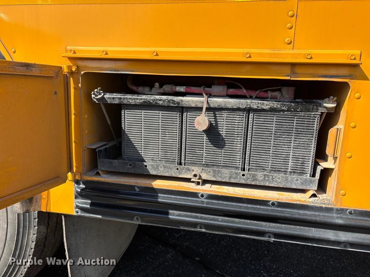 image for item FG0162 2007 Blue Bird All American school bus