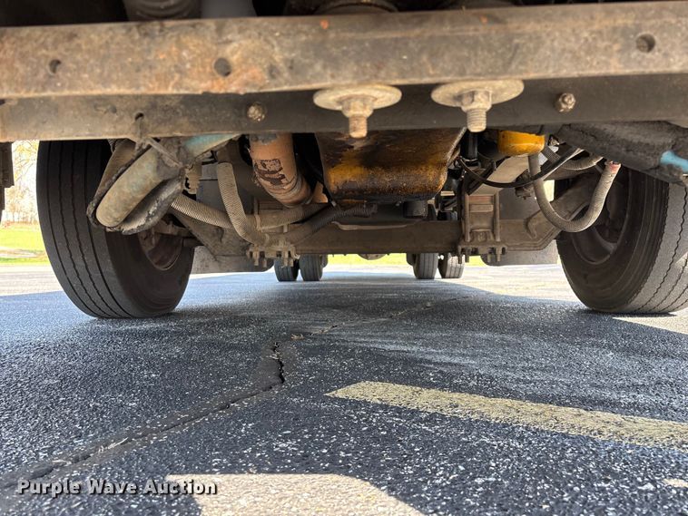 image for item FG0162 2007 Blue Bird All American school bus