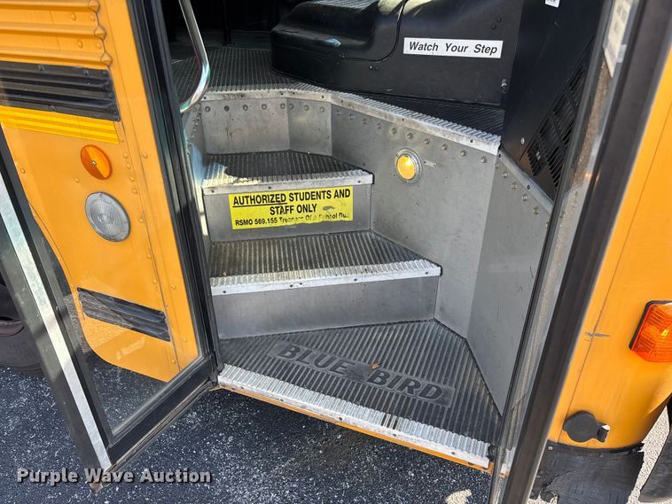 image for item FG0162 2007 Blue Bird All American school bus