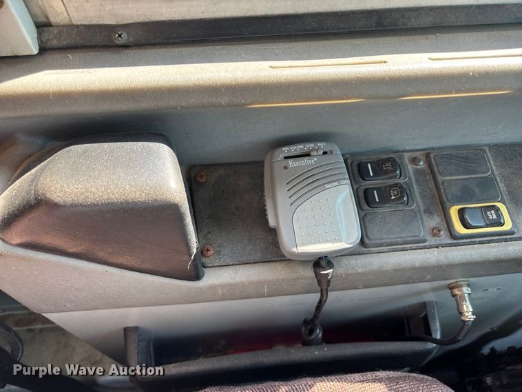 image for item FG0162 2007 Blue Bird All American school bus