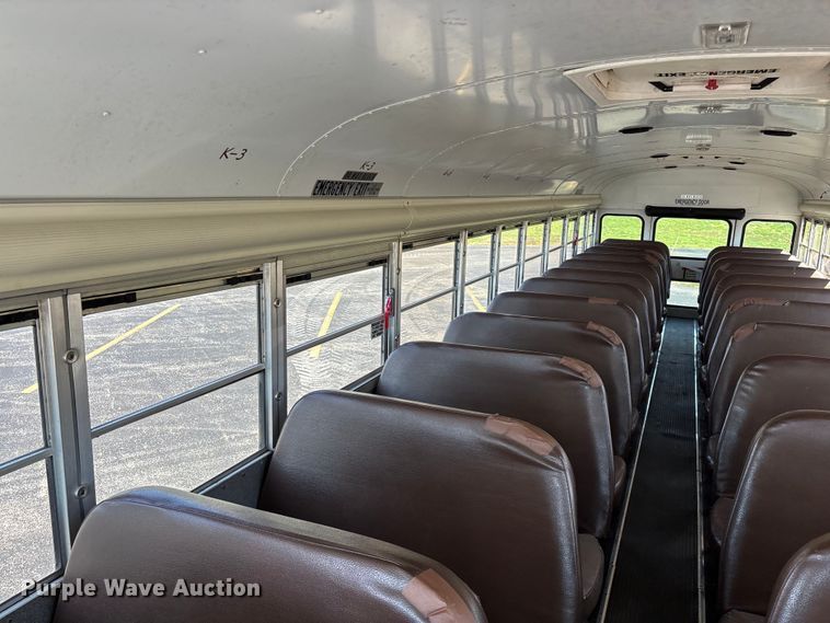 image for item FG0162 2007 Blue Bird All American school bus