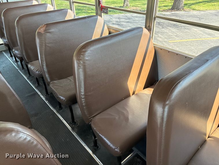 image for item FG0162 2007 Blue Bird All American school bus