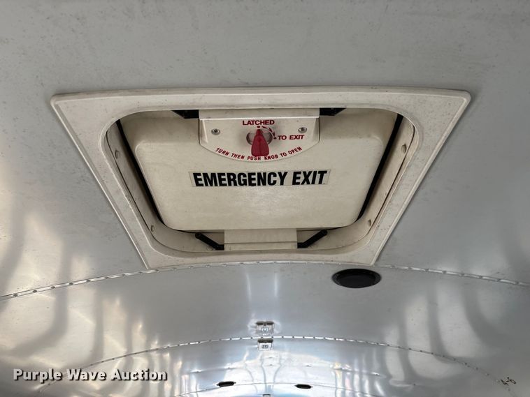 image for item FG0162 2007 Blue Bird All American school bus