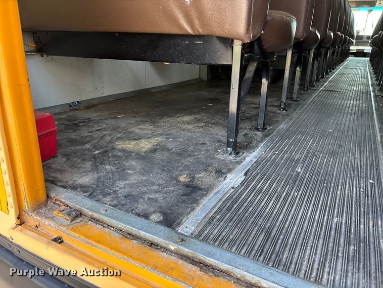 image for item FG0162 2007 Blue Bird All American school bus