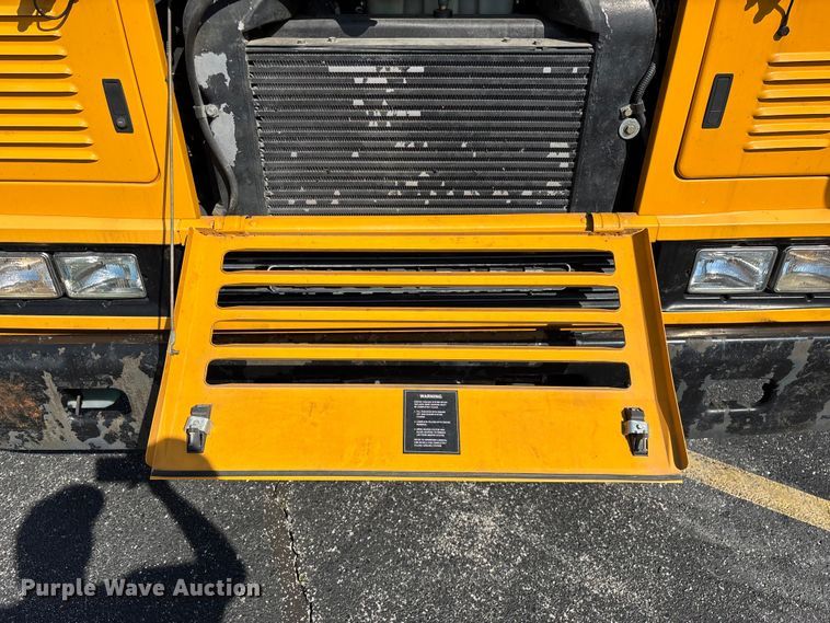 image for item FG0162 2007 Blue Bird All American school bus