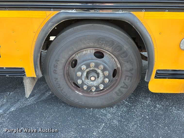 image for item FG0162 2007 Blue Bird All American school bus