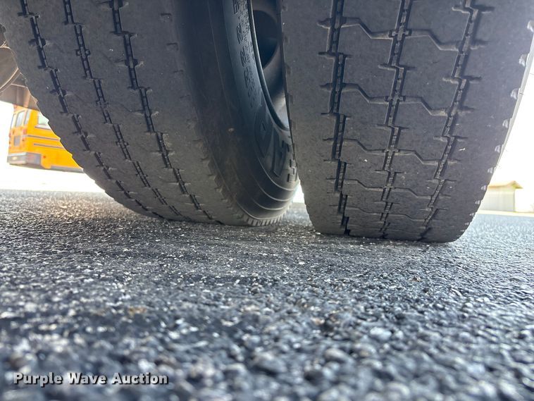 image for item FG0162 2007 Blue Bird All American school bus