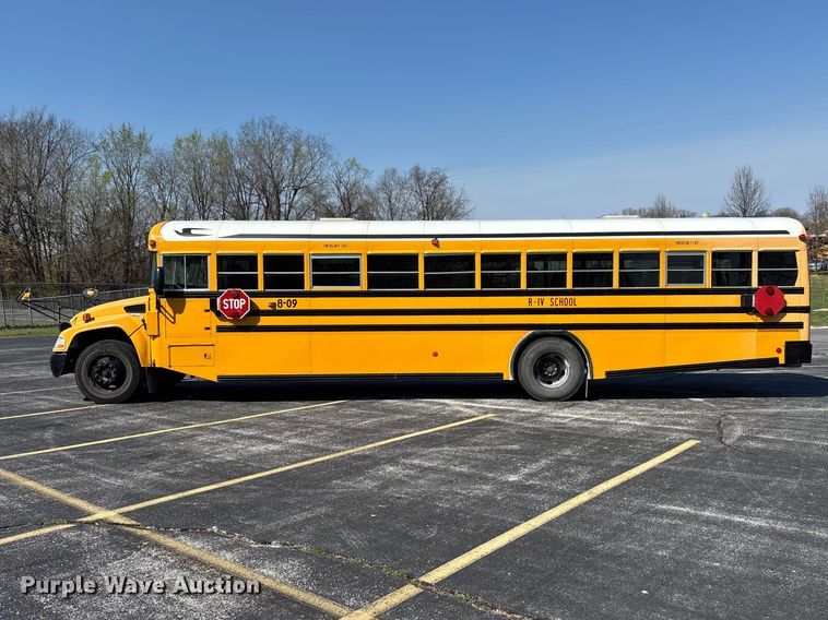 image for item FG0163 2009 Blue Bird Vision school bus