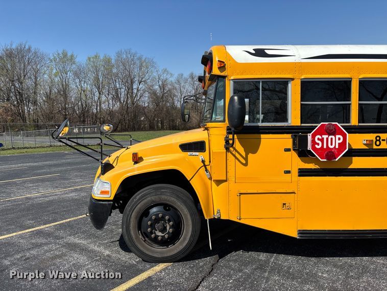 image for item FG0163 2009 Blue Bird Vision school bus