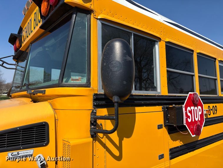 image for item FG0163 2009 Blue Bird Vision school bus