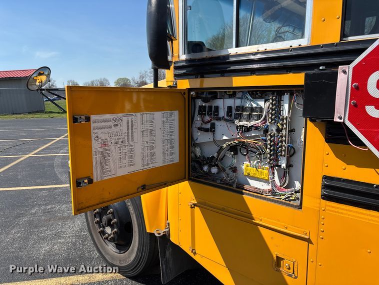 image for item FG0163 2009 Blue Bird Vision school bus