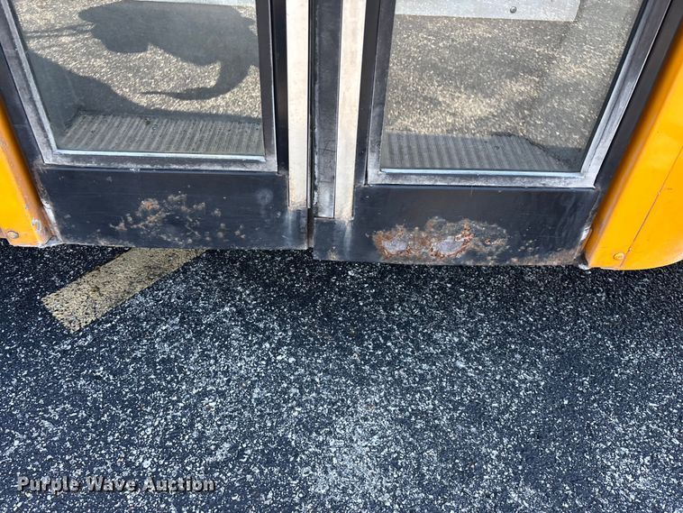 image for item FG0163 2009 Blue Bird Vision school bus