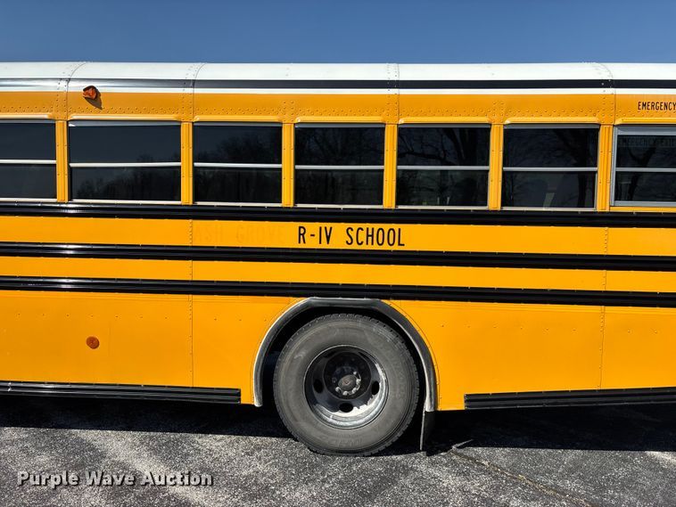 image for item FG0163 2009 Blue Bird Vision school bus