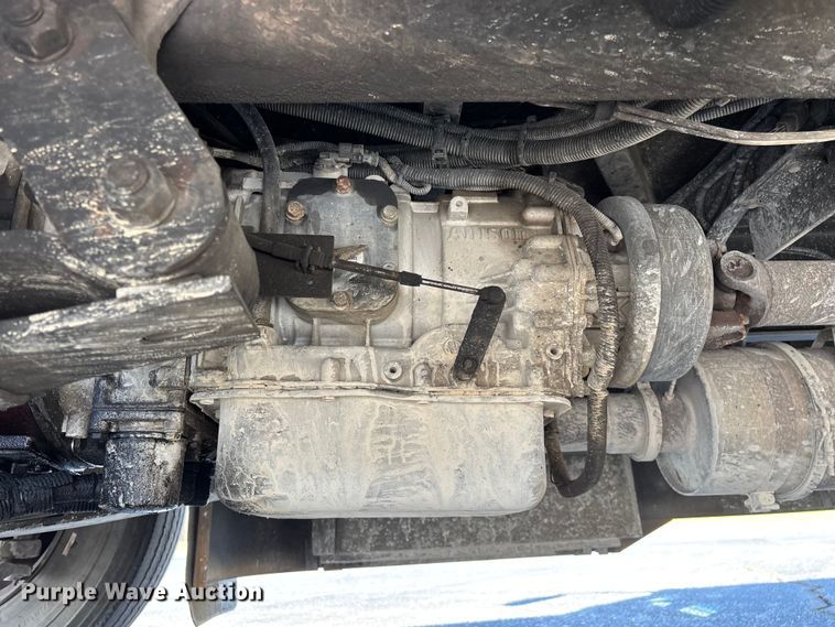 image for item FG0163 2009 Blue Bird Vision school bus