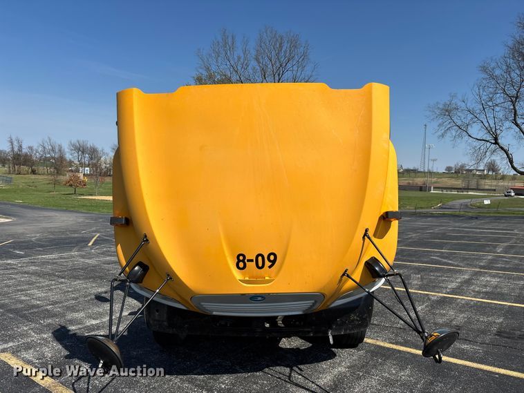 image for item FG0163 2009 Blue Bird Vision school bus