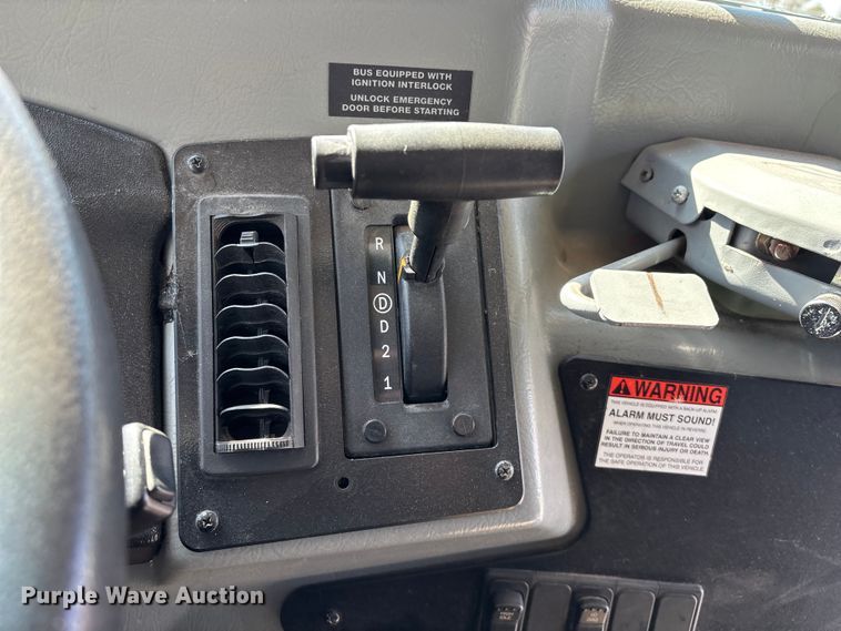 image for item FG0163 2009 Blue Bird Vision school bus