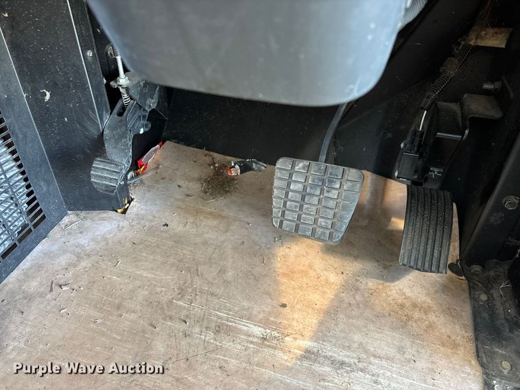 image for item FG0163 2009 Blue Bird Vision school bus