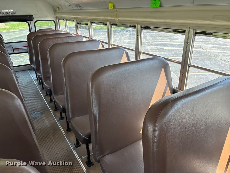 image for item FG0163 2009 Blue Bird Vision school bus