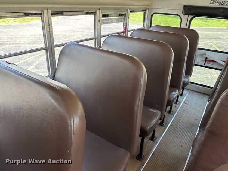 image for item FG0163 2009 Blue Bird Vision school bus