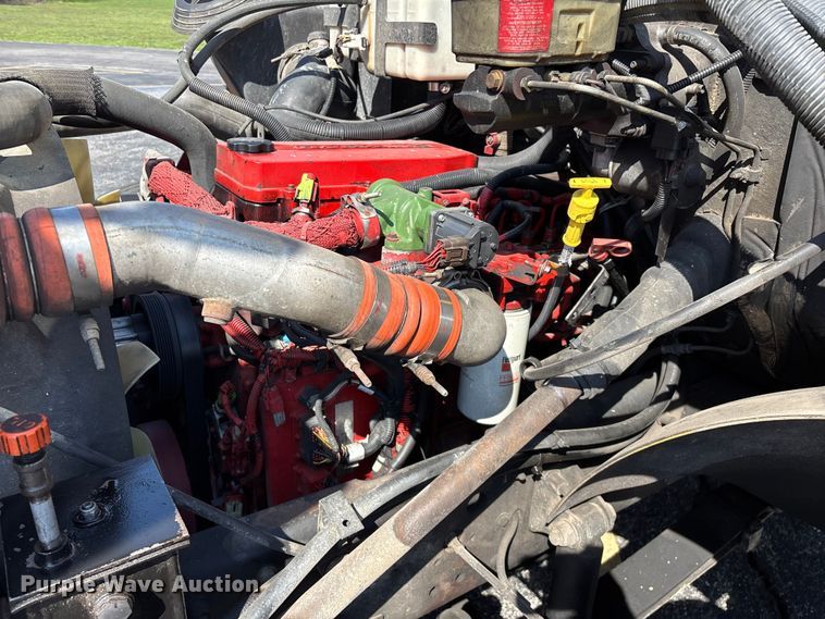 image for item FG0163 2009 Blue Bird Vision school bus