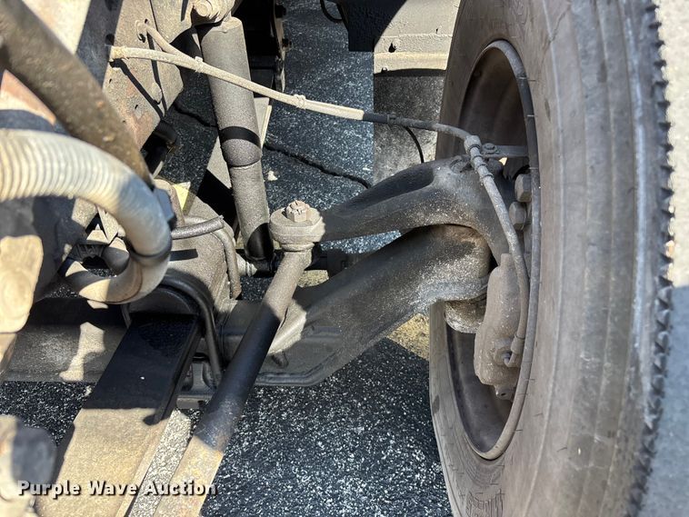 image for item FG0163 2009 Blue Bird Vision school bus