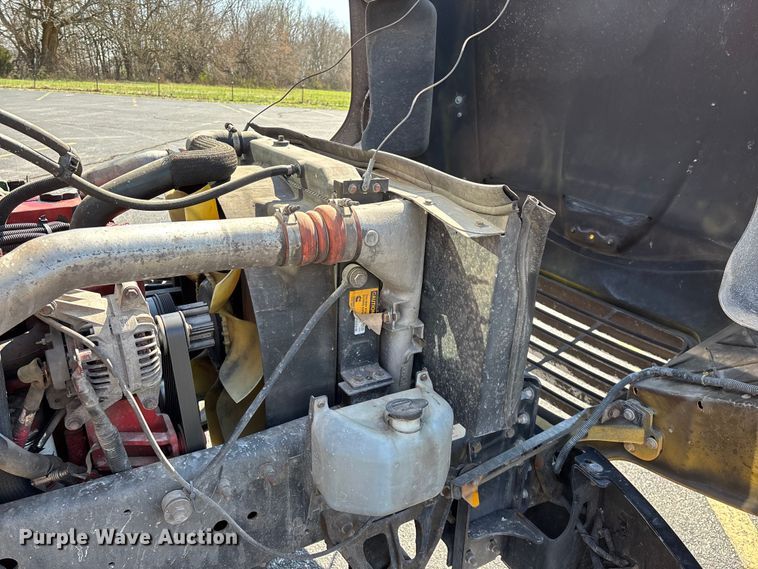 image for item FG0163 2009 Blue Bird Vision school bus