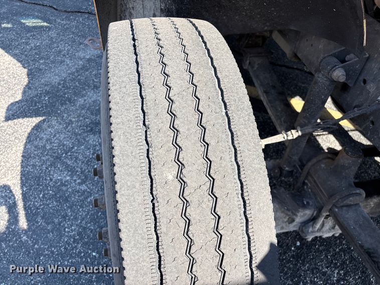 image for item FG0163 2009 Blue Bird Vision school bus