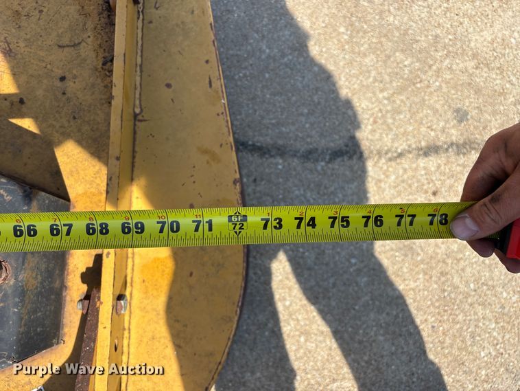 image for item FG0164 1998 Woods RD7200 finish mower