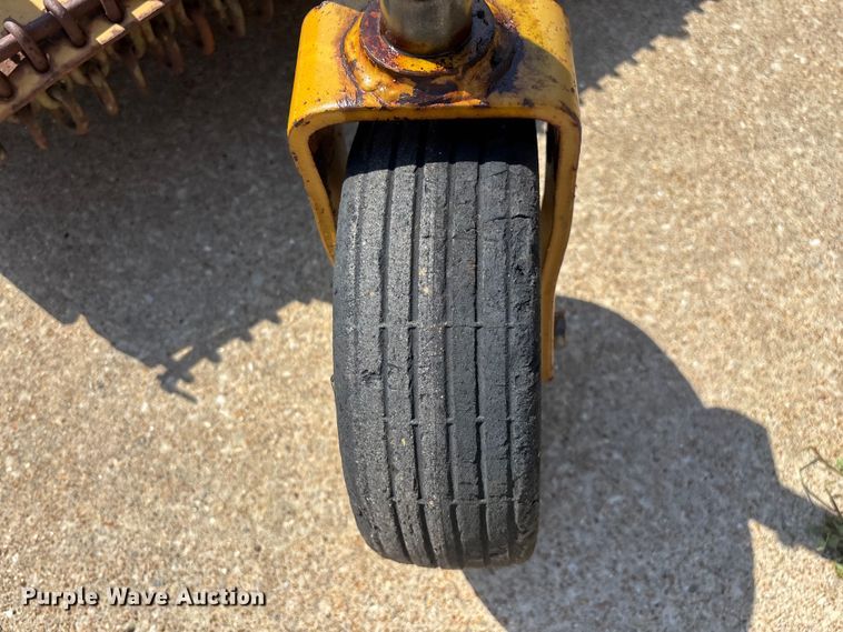 image for item FG0164 1998 Woods RD7200 finish mower