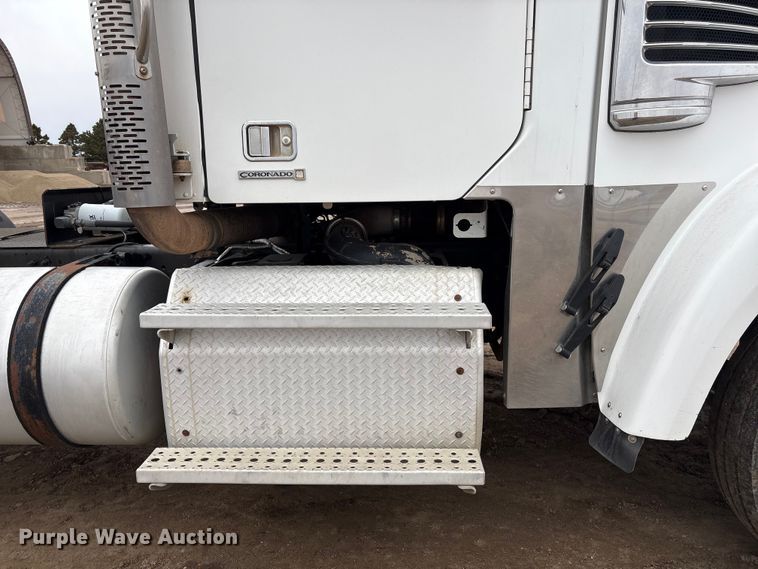 image for item FG2532 2011 Freightliner Coronado semi truck