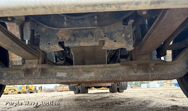 image for item FG2532 2011 Freightliner Coronado semi truck