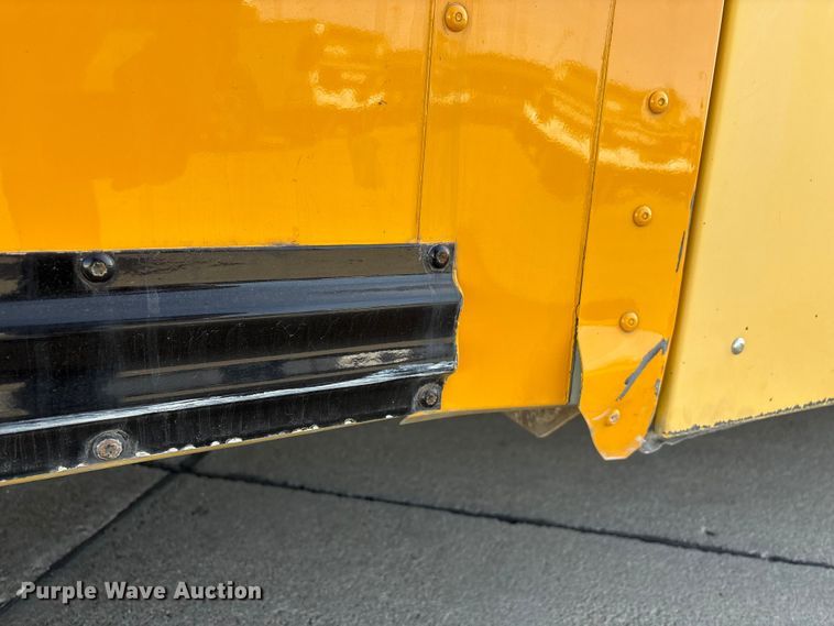 image for item FG2602 2014 Blue Bird school bus