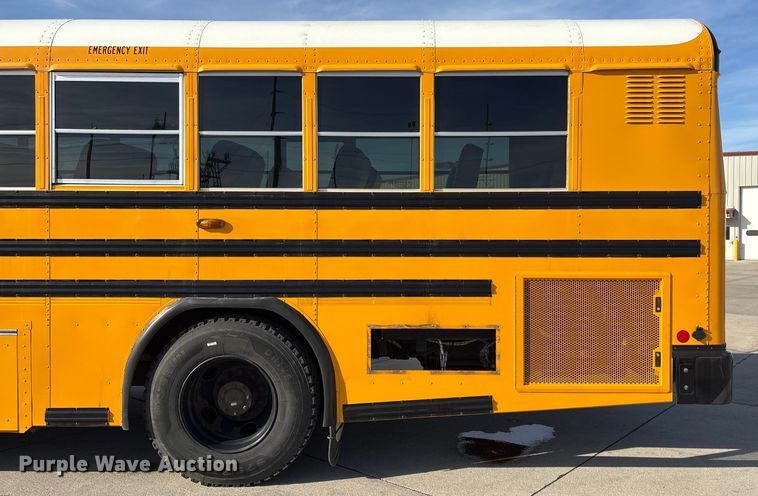 image for item FG2602 2014 Blue Bird school bus