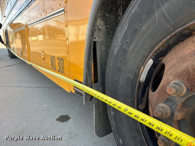 image for item FG2602 2014 Blue Bird school bus