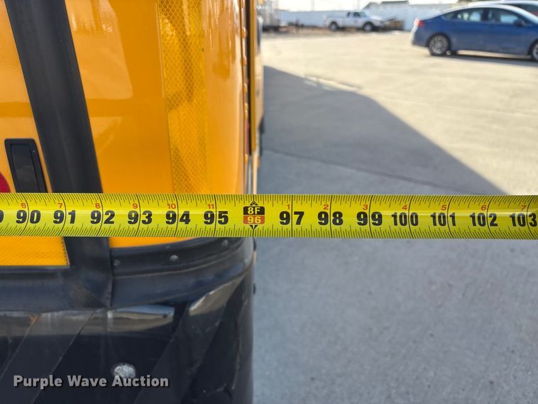 image for item FG2602 2014 Blue Bird school bus