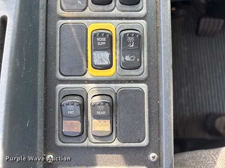 image for item FG2602 2014 Blue Bird school bus