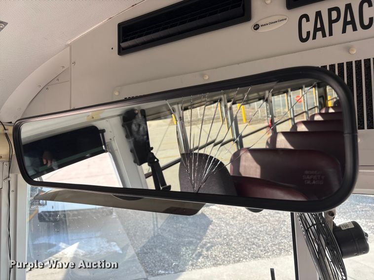 image for item FG2602 2014 Blue Bird school bus