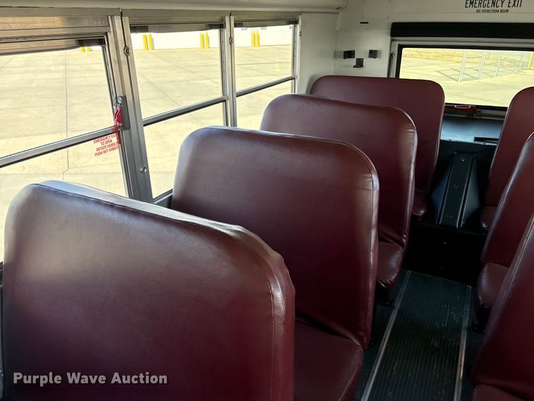 image for item FG2602 2014 Blue Bird school bus