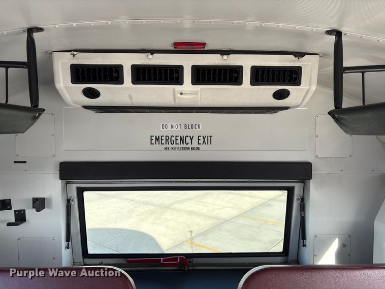 image for item FG2602 2014 Blue Bird school bus