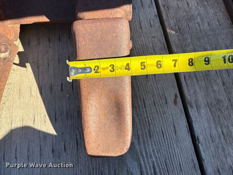 image for item FG2729 Balderson excavator bucket