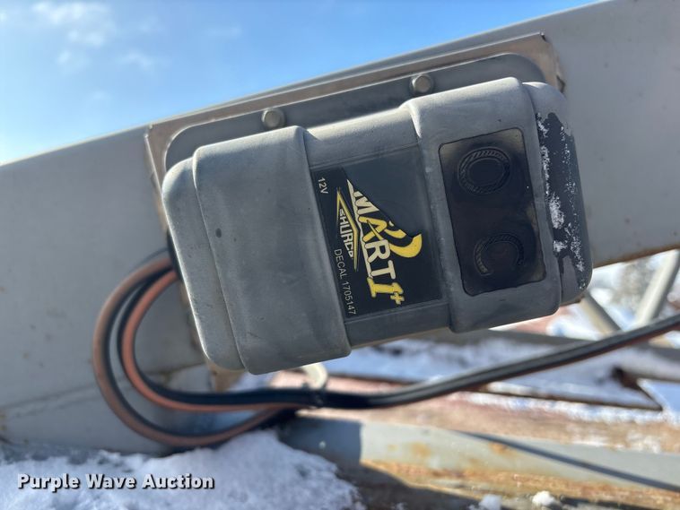 image for item FG2731 2018 Manac 4B346A230 bottom dump trailer