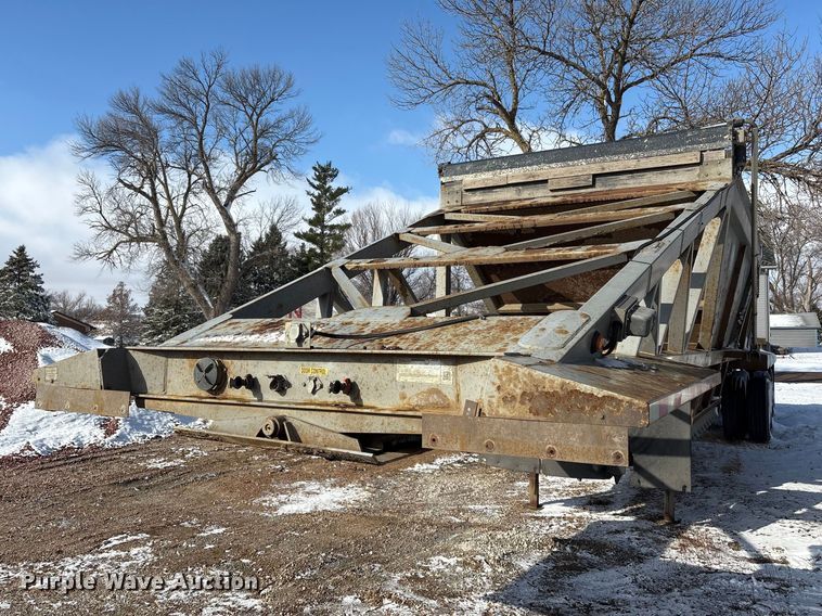 image for item FG2731 2018 Manac 4B346A230 bottom dump trailer