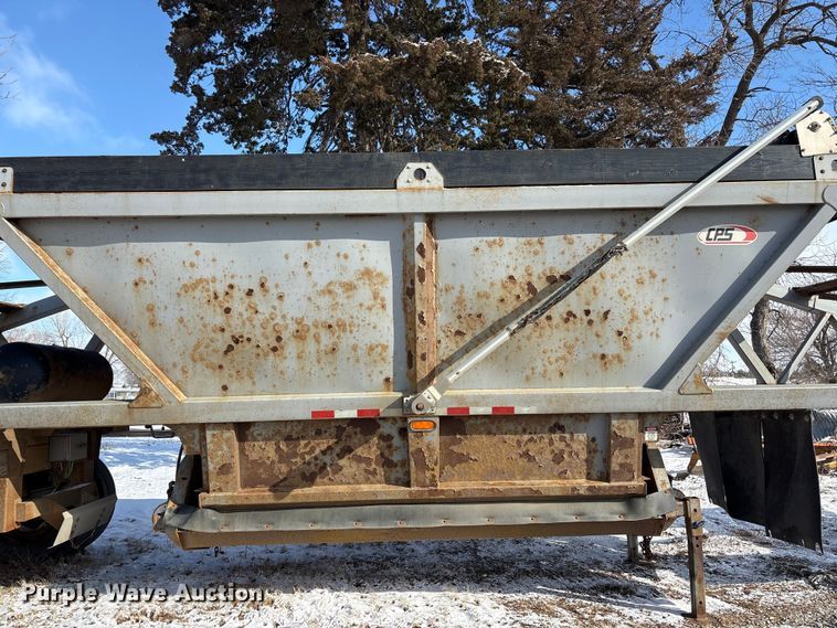 image for item FG2731 2018 Manac 4B346A230 bottom dump trailer